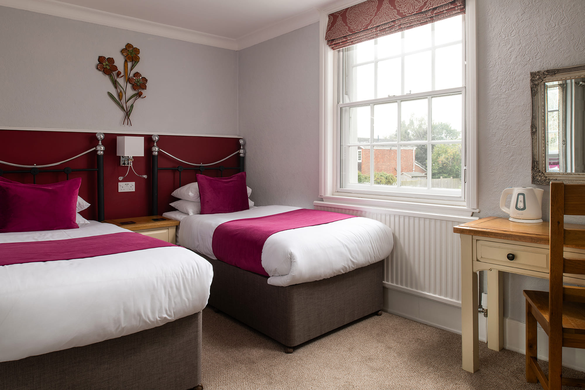 Deluxe Double room with work desk at Springfield House B&B, Coleshill